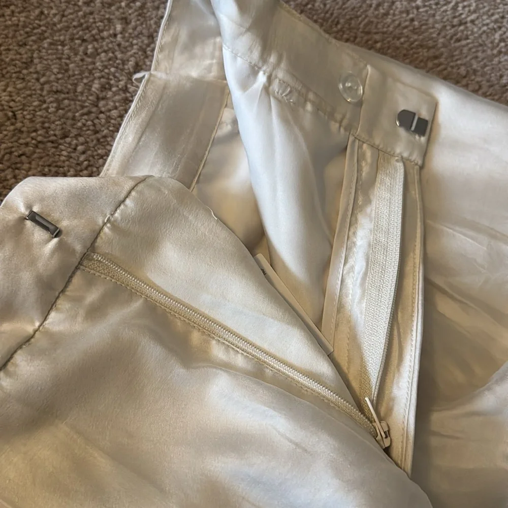 H&M Wide Leg Linen-Blend Trousers in Off-White